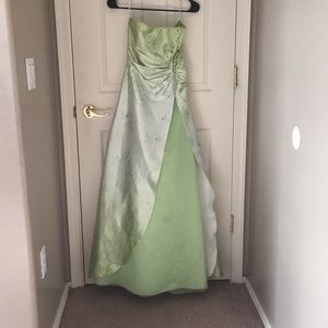 Green sparkly prom dress.